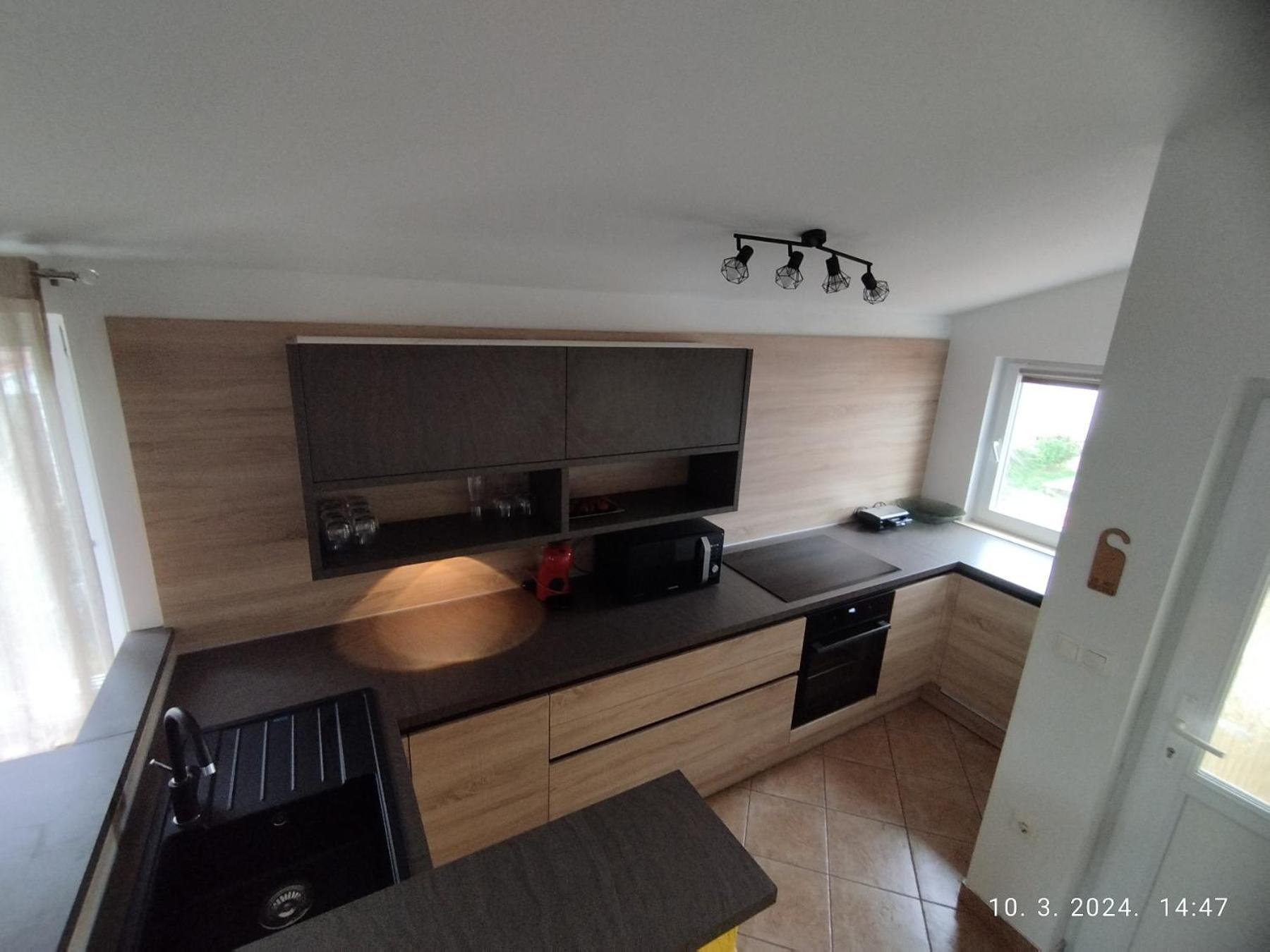 Apartment Zelena Oaza Sisan 75 M2 - 2 Bedrooms Exterior photo